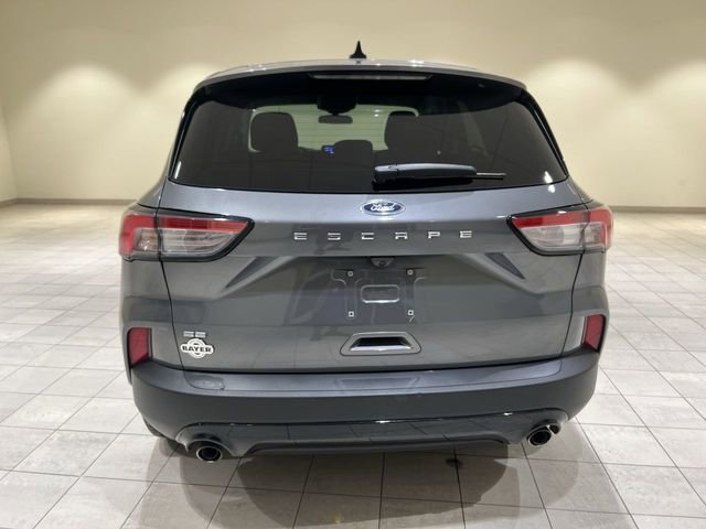Certified 2022 Ford Escape SE w/ SE Sport Appearance Package FWD image 4