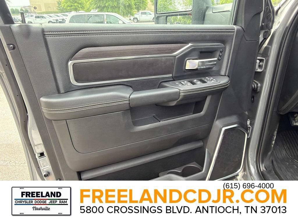 New 2026 RAM 2500 Laramie AWD/4WD image 19