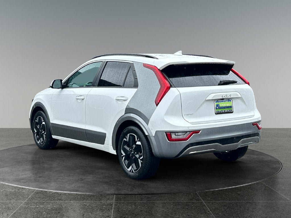Used 2023 Kia Niro Wave FWD image 8