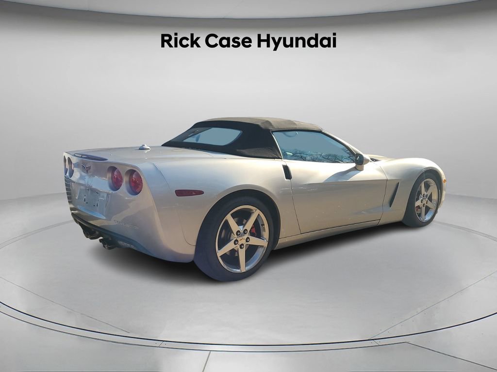 Used 2005 Chevrolet Corvette Convertible w/ Preferred Equipment Group image 5