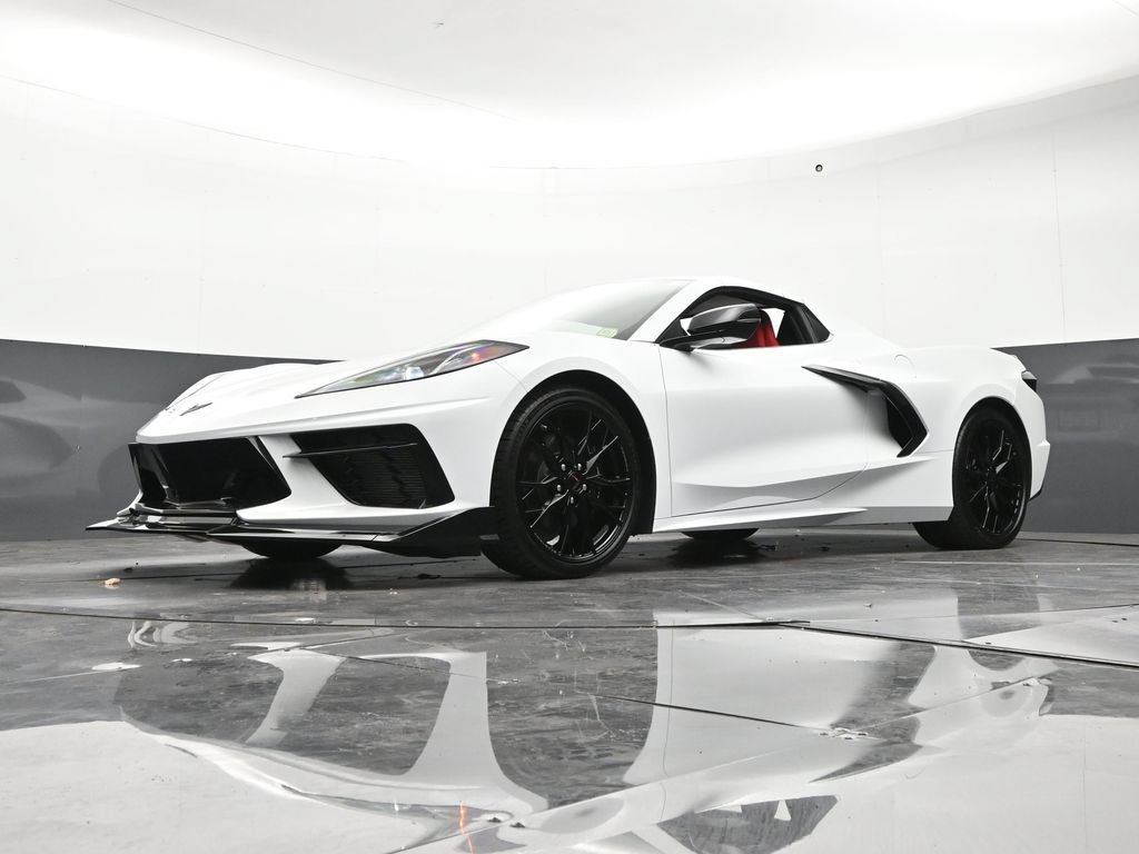 Used 2025 Chevrolet Corvette Stingray Convertible w/ Battery Protection Package RWD image 22