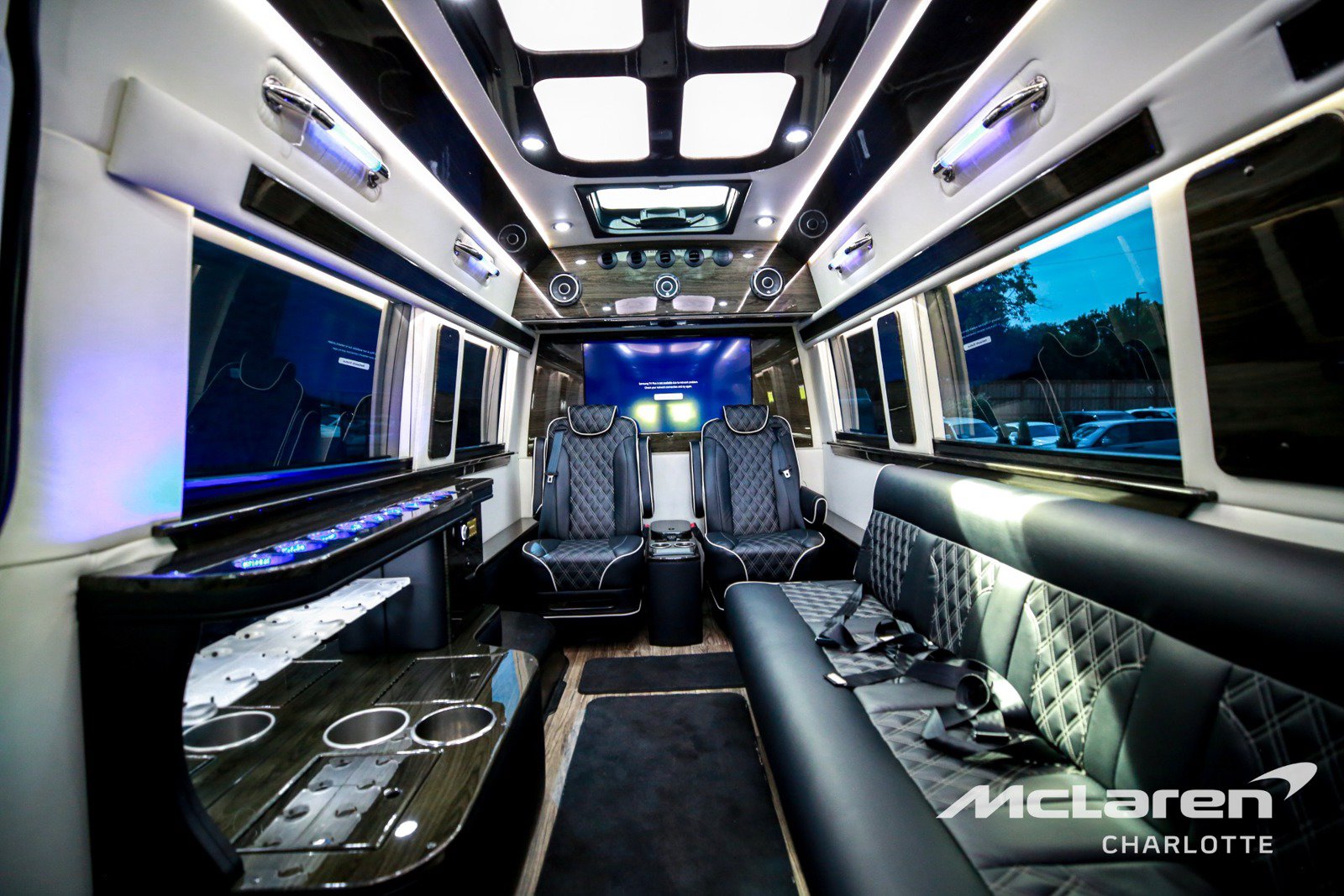 Used 2023 Mercedes-Benz Sprinter 3500 image 21