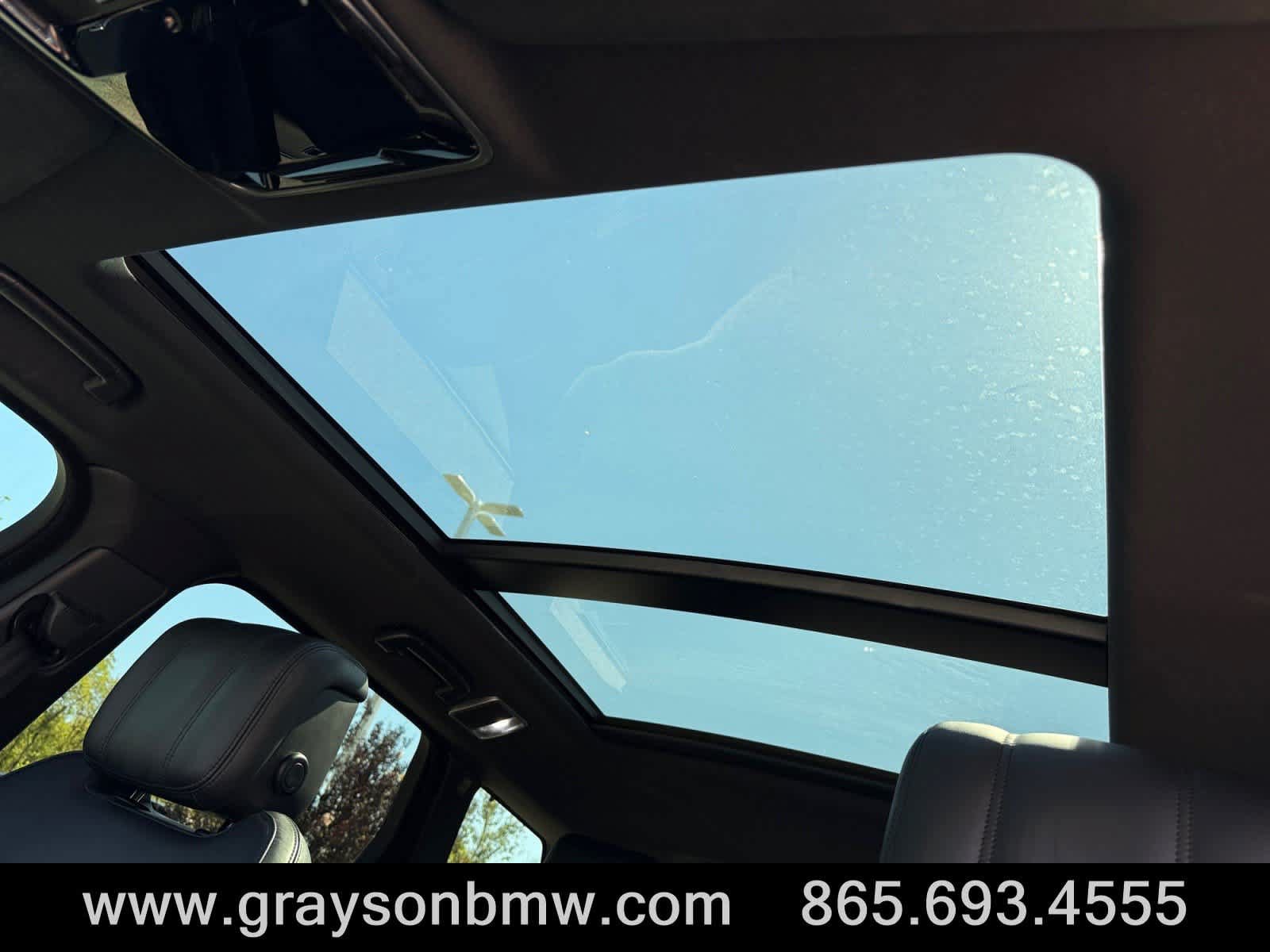 Used 2019 Land Rover Range Rover Sport Supercharged AWD/4WD image 27