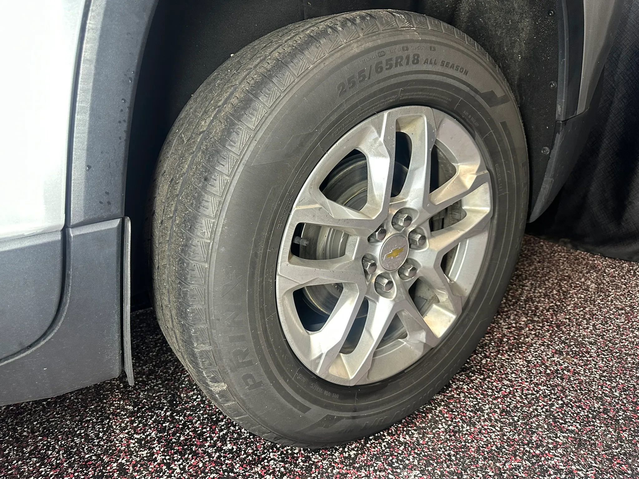 Used 2019 Chevrolet Traverse LT w/ LPO, Black Accent Package image 36