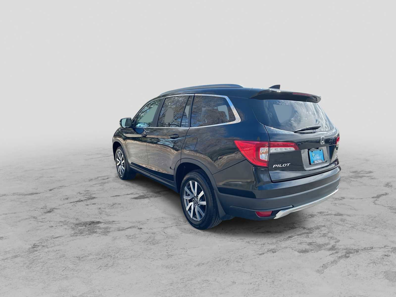 Used 2021 Honda Pilot Black Edition image 6