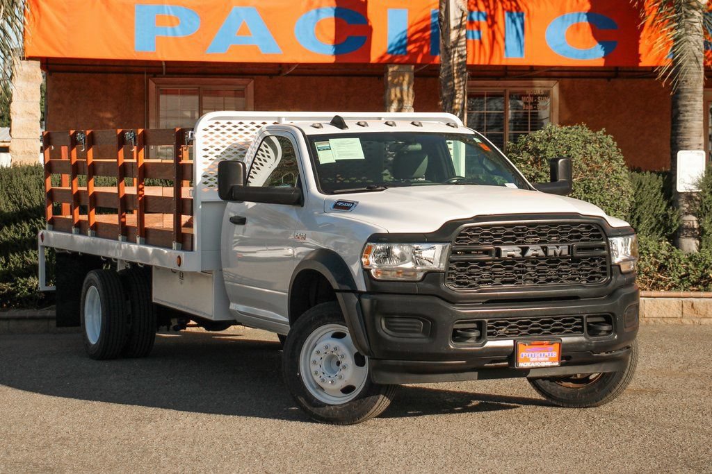 Used 2021 RAM 4500 Tradesman RWD image 2