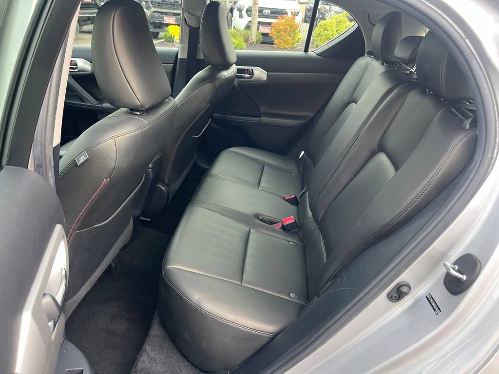 Used 2012 Lexus CT 200h Premium w/ Premium Audio Pkg FWD image 17
