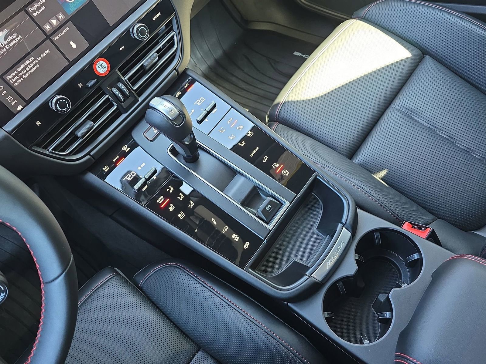 Certified 2026 Porsche Macan GTS image 19