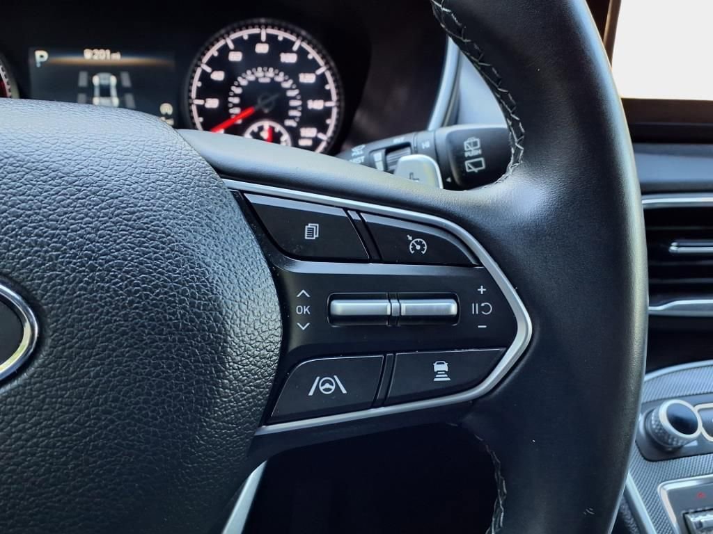 Used 2023 Hyundai Santa Fe SEL image 25