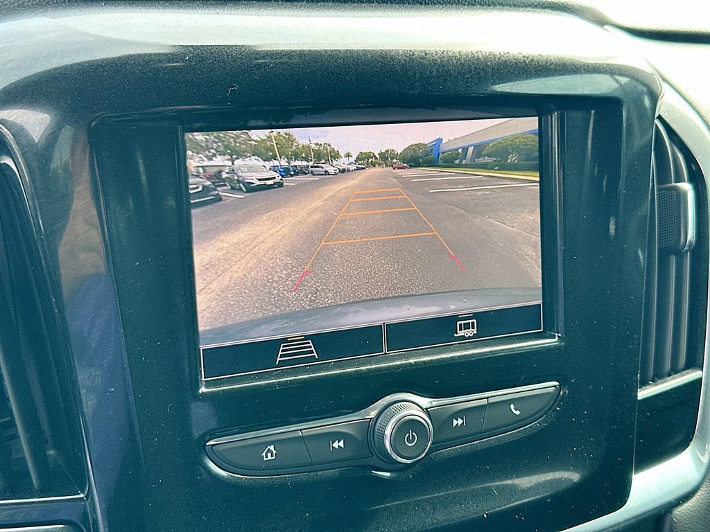 Used 2020 Chevrolet Traverse LT FWD image 13