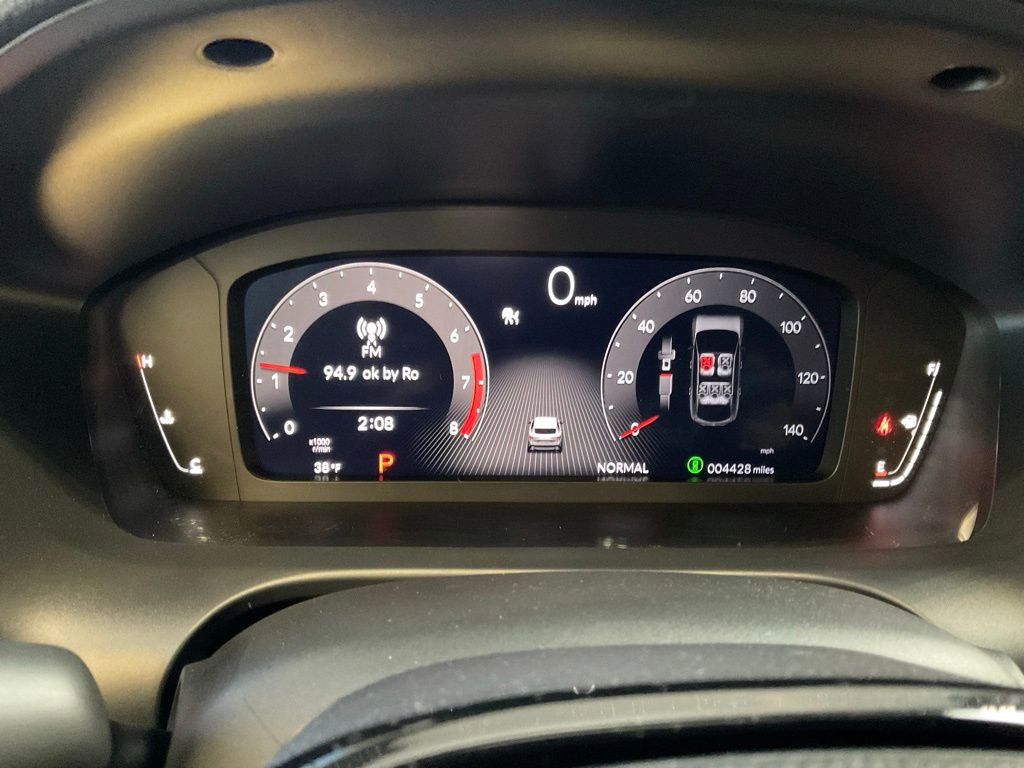 Certified 2025 Acura ADX A-Spec image 15