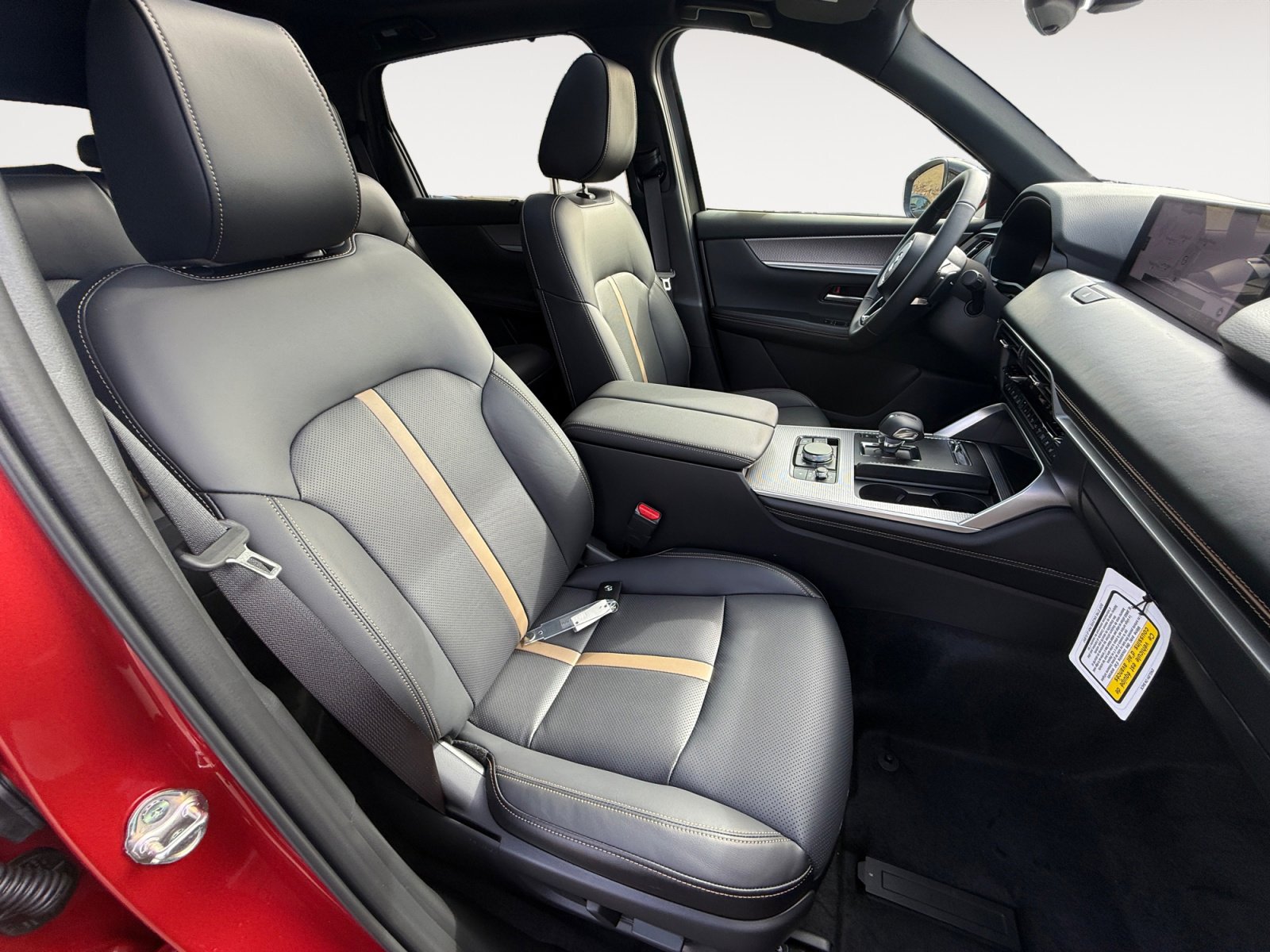 New 2026 MAZDA CX-70 3.3 Turbo w/ Premium Plus Pkg image 19