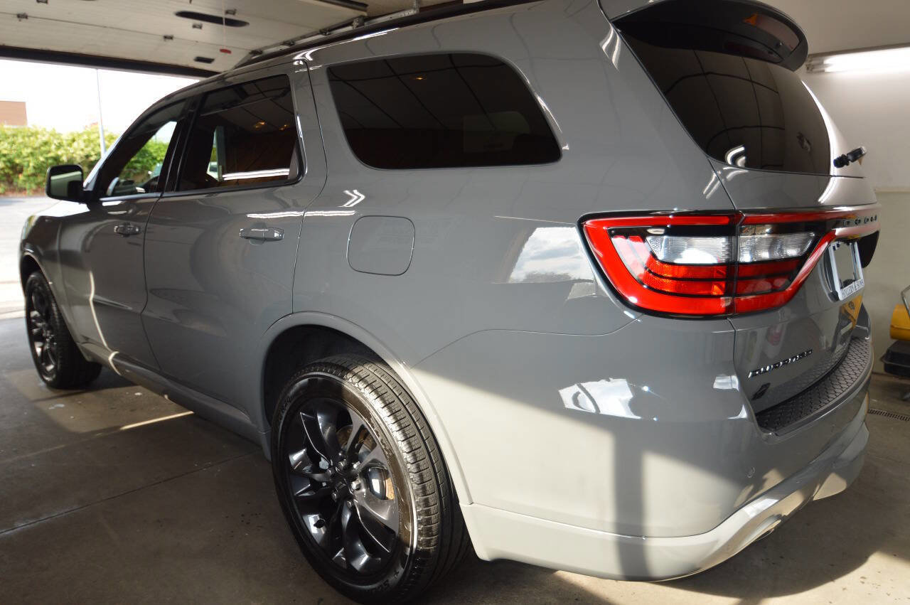 Used 2024 Dodge Durango GT image 24