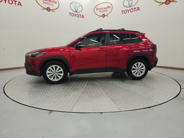 Certified 2026 Toyota Corolla Cross LE FWD image 5