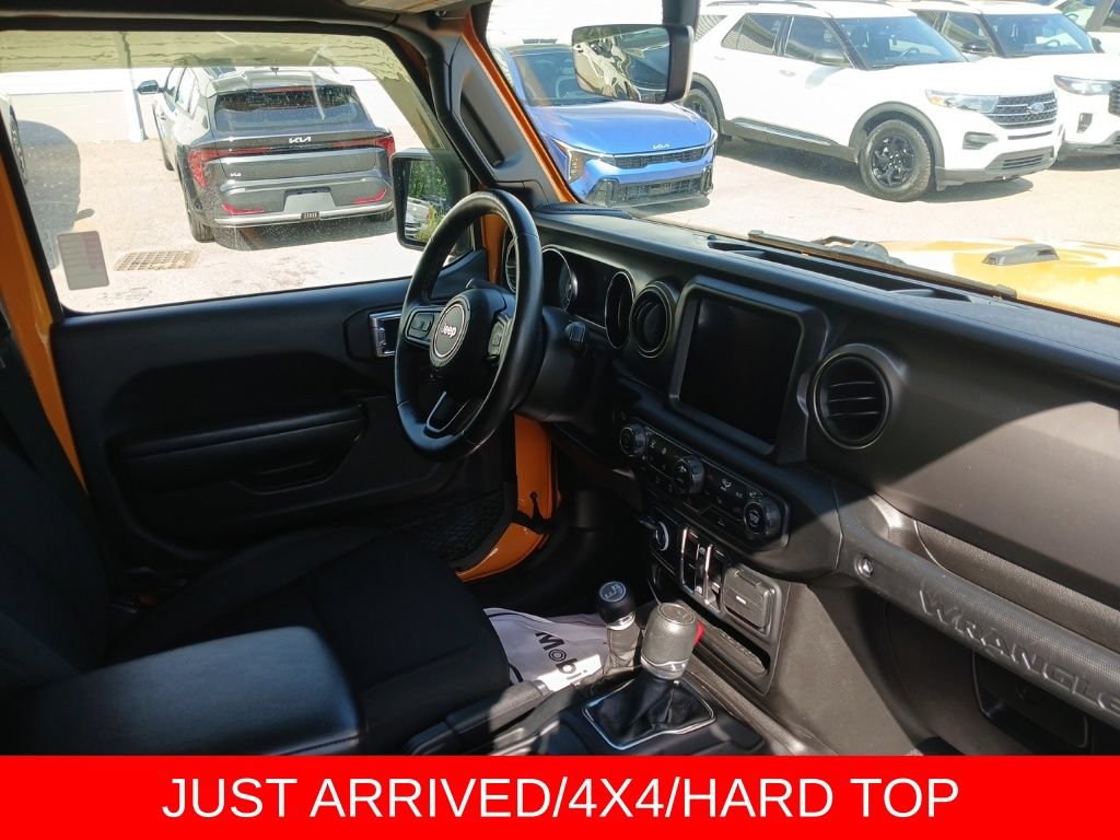 Used 2021 Jeep Wrangler Unlimited Sport AWD/4WD image 17