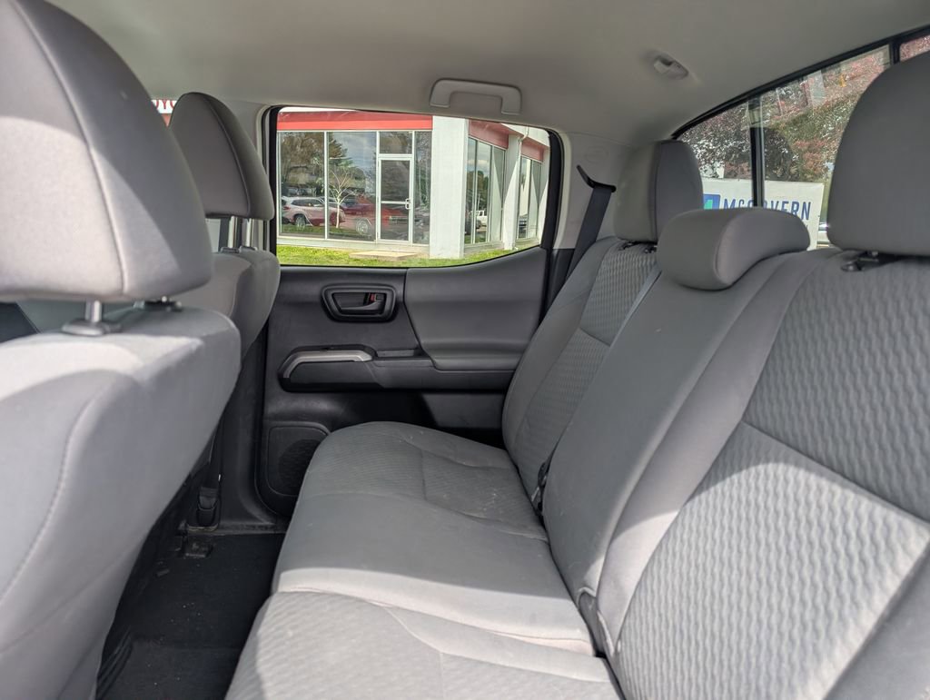 Used 2023 Toyota Tacoma SR5 RWD image 21
