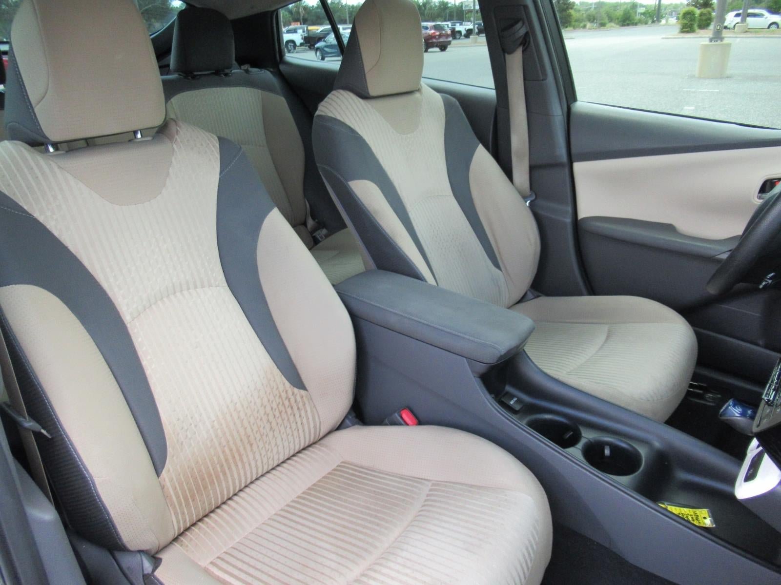 Used 2016 Toyota Prius Two FWD image 9