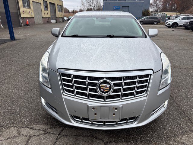 Used 2014 Cadillac XTS Luxury w/ Driver Awareness Package image 2