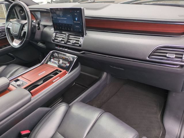 Used 2023 Lincoln Navigator Reserve AWD/4WD image 23