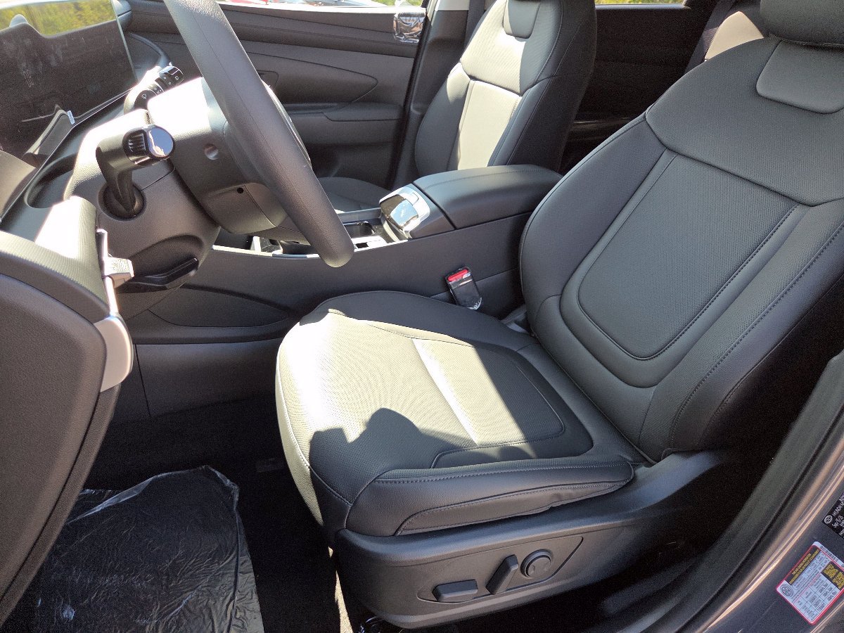 New 2026 Hyundai Tucson SEL Plus AWD/4WD image 28