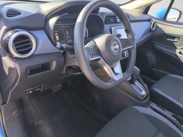 Used 2024 Nissan Versa SV image 9