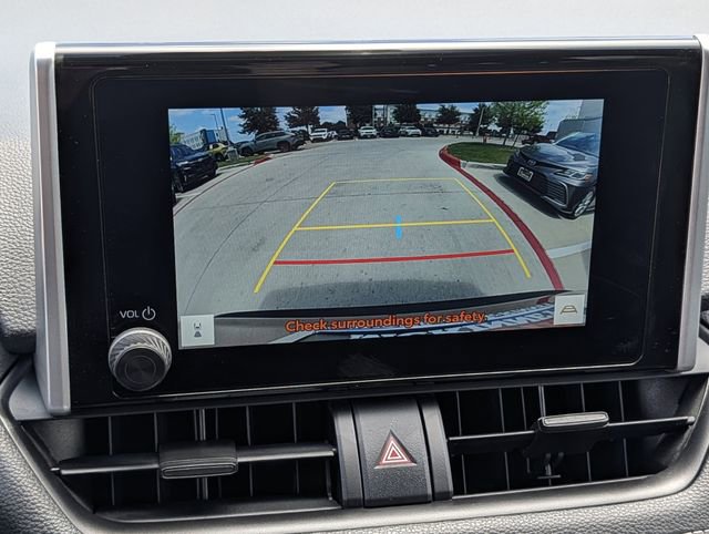 Used 2025 Toyota RAV4 XLE w/ Convenience Package FWD image 17