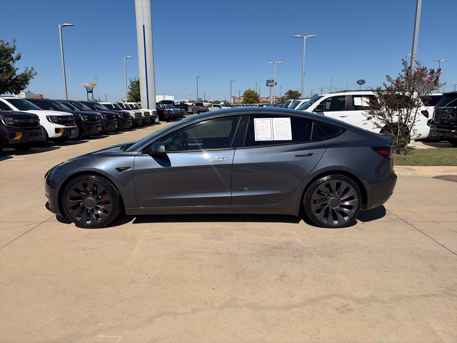 Used 2022 Tesla Model 3 Performance AWD/4WD image 2