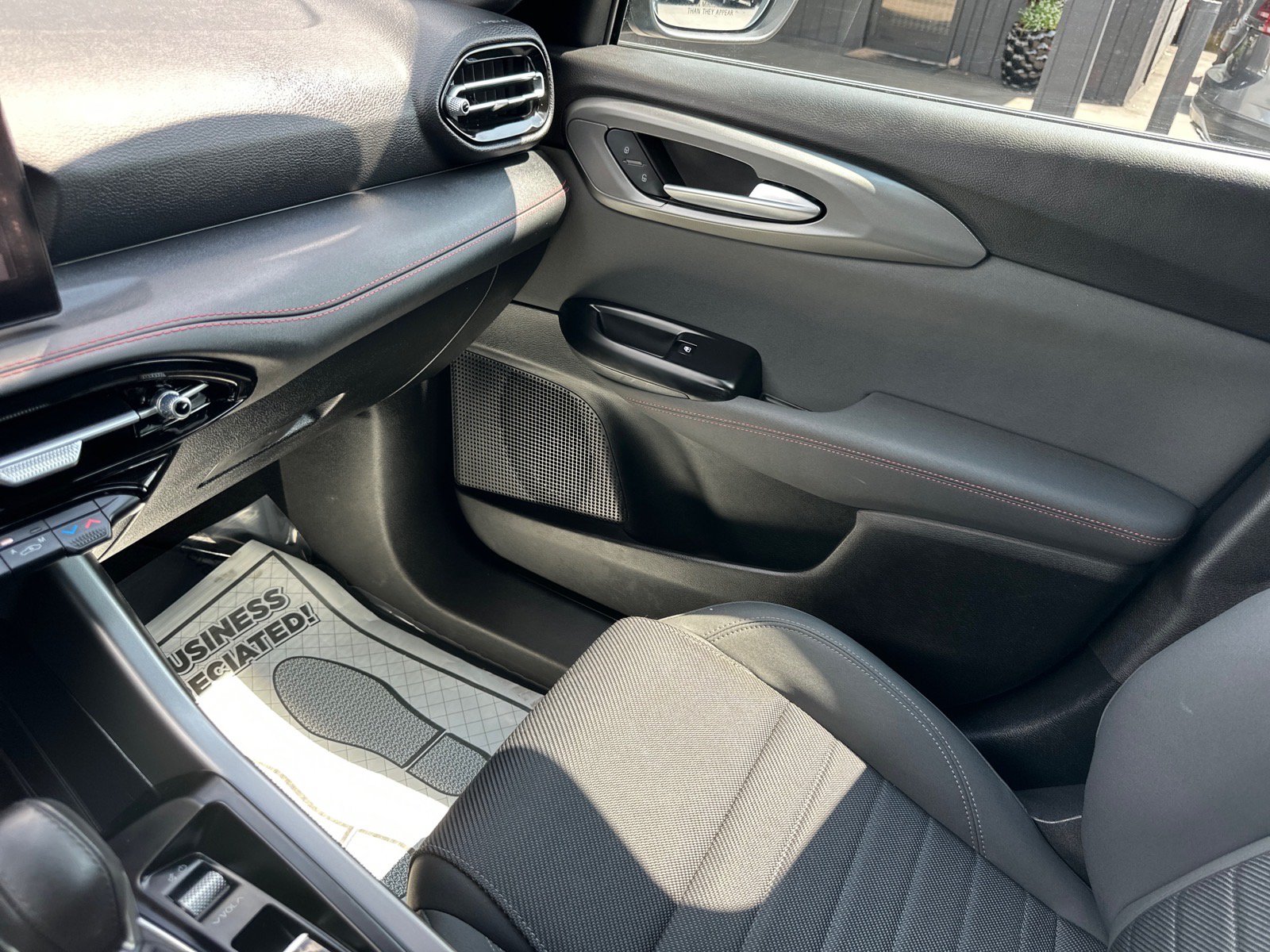Used 2024 Dodge Hornet R/T w/ R/T Blacktop Package AWD/4WD image 31