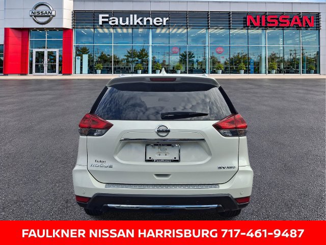 Certified 2019 Nissan Rogue SV w/ Premium Package AWD/4WD image 5