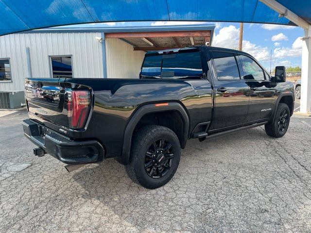 Used 2024 GMC Sierra 2500 AT4 w/ AT4 Premium Plus Package AWD/4WD image 6