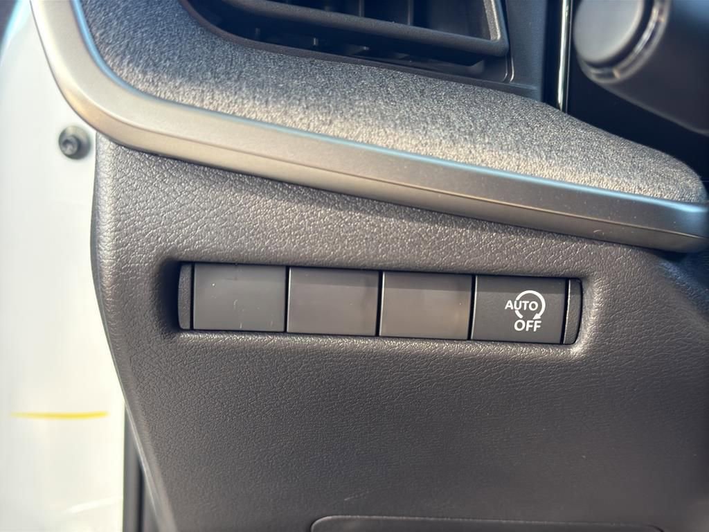 New 2026 Nissan Kicks SV w/ SV Premium Package image 21