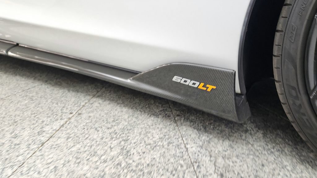 Used 2019 McLaren 600LT RWD image 31