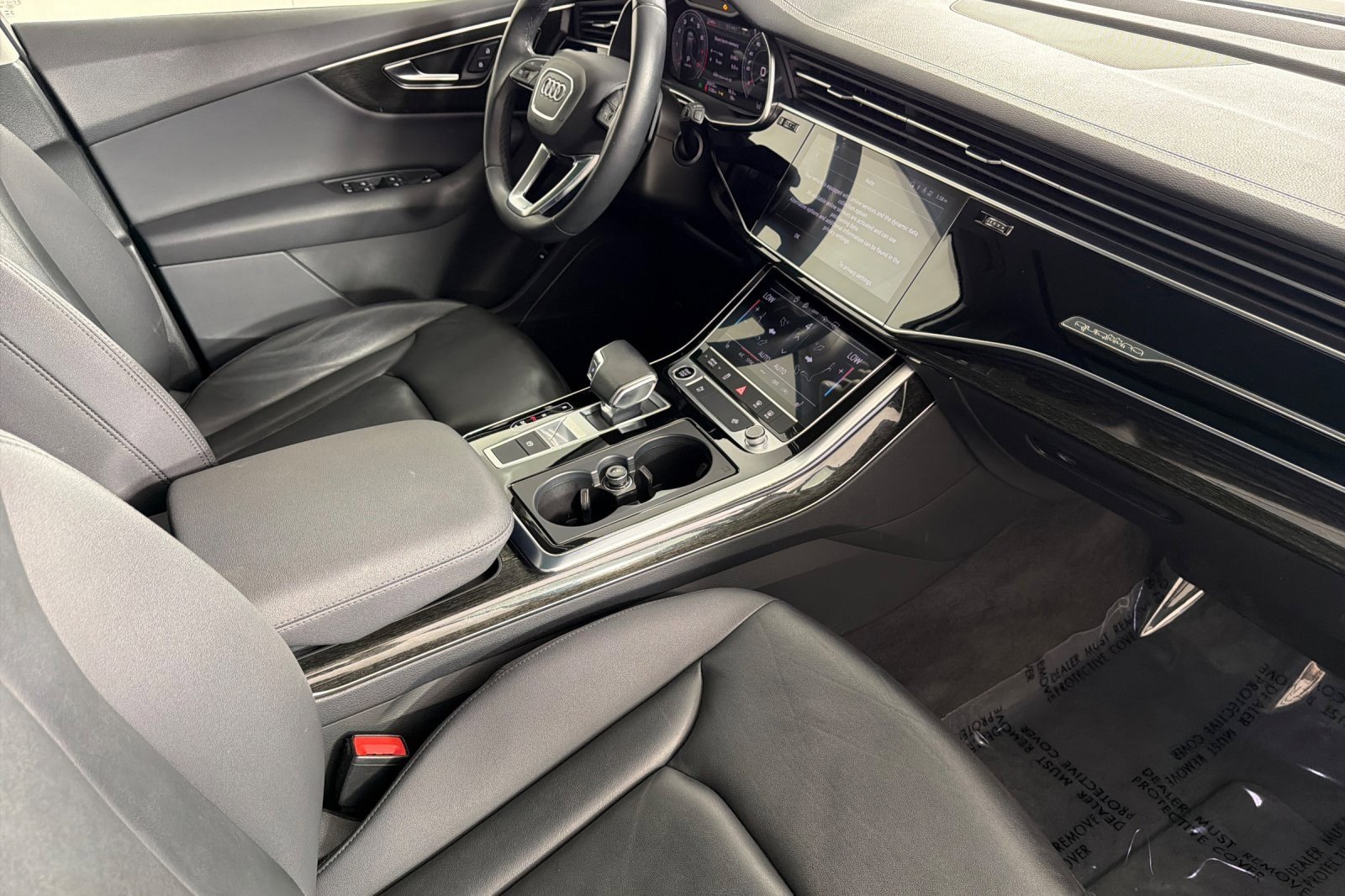 Used 2023 Audi Q7 2.0T Premium w/ Convenience Package AWD/4WD image 16