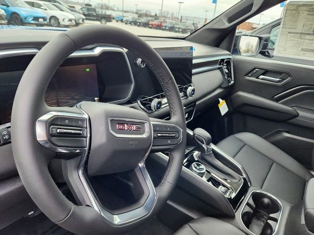New 2026 GMC Canyon Elevation w/ Convenience Package image 12