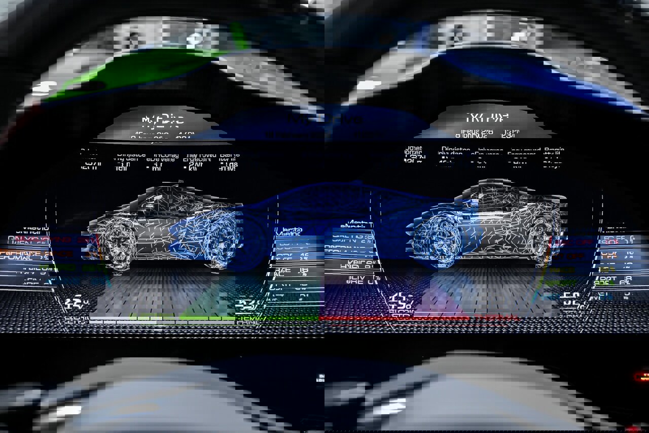 Used 2023 Ferrari SF90 Stradale image 33