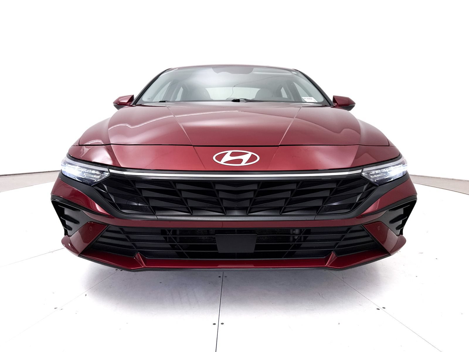 Used 2024 Hyundai Elantra Limited FWD image 14
