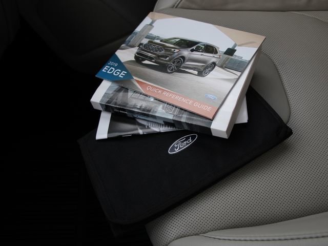 Used 2019 Ford Edge Titanium w/ Equipment Group 301A FWD image 36