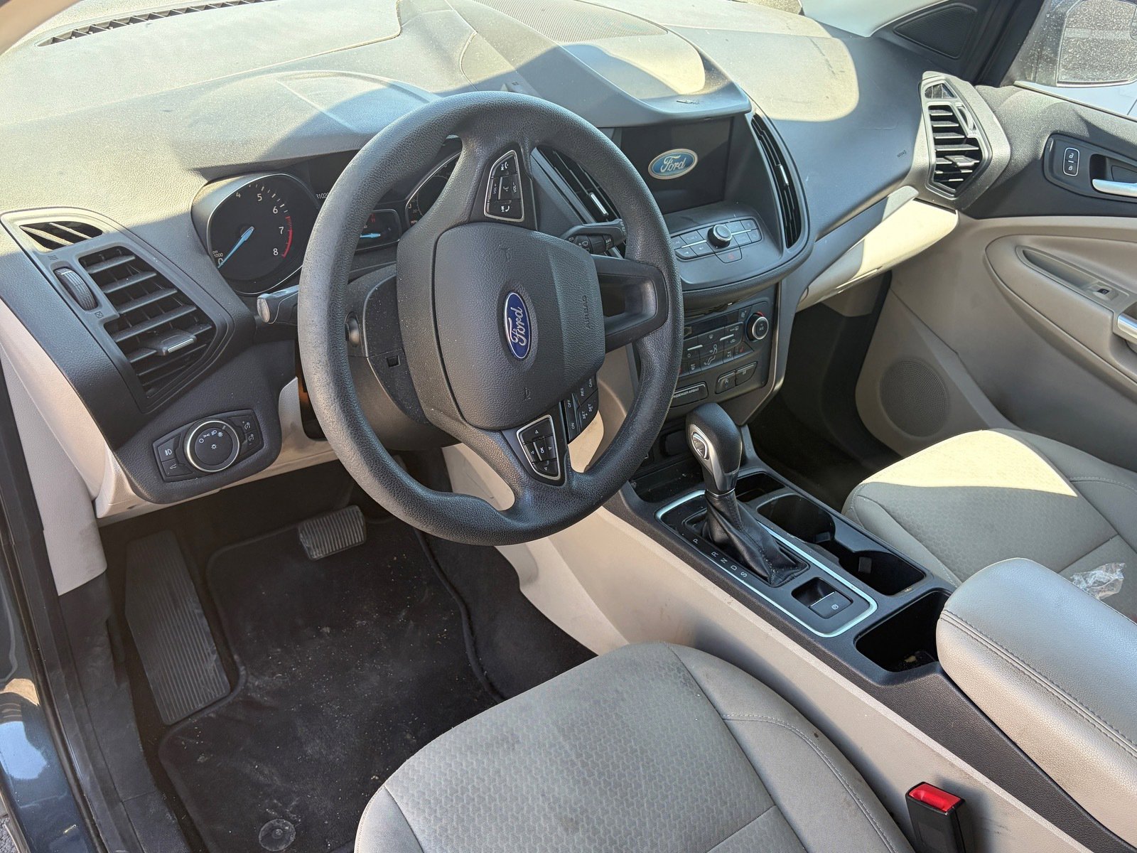 Used 2019 Ford Escape SE image 7