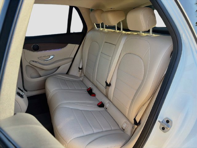 Used 2022 Mercedes-Benz GLC 300 4MATIC image 24