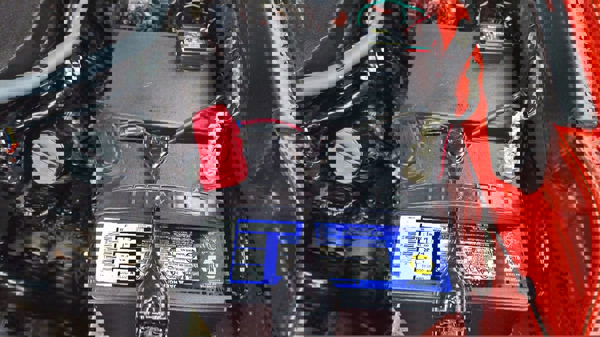 Used 2017 Toyota Tacoma TRD Off-Road image 13