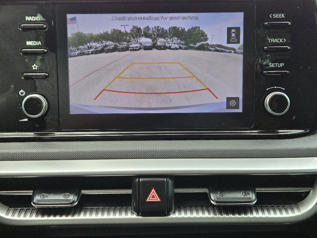 Used 2022 Kia K5 LX image 7