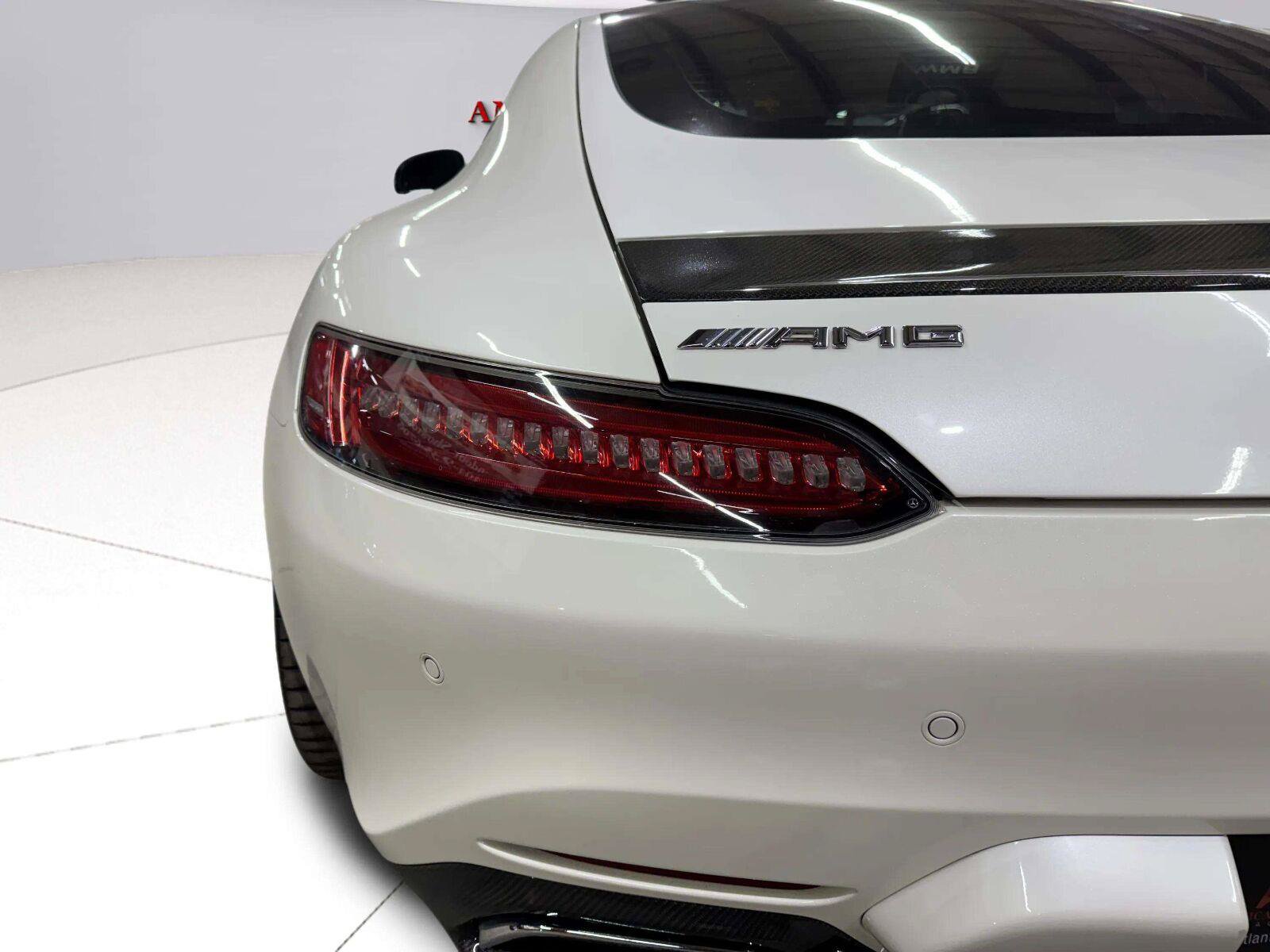 Used 2016 Mercedes-Benz AMG GT S image 15