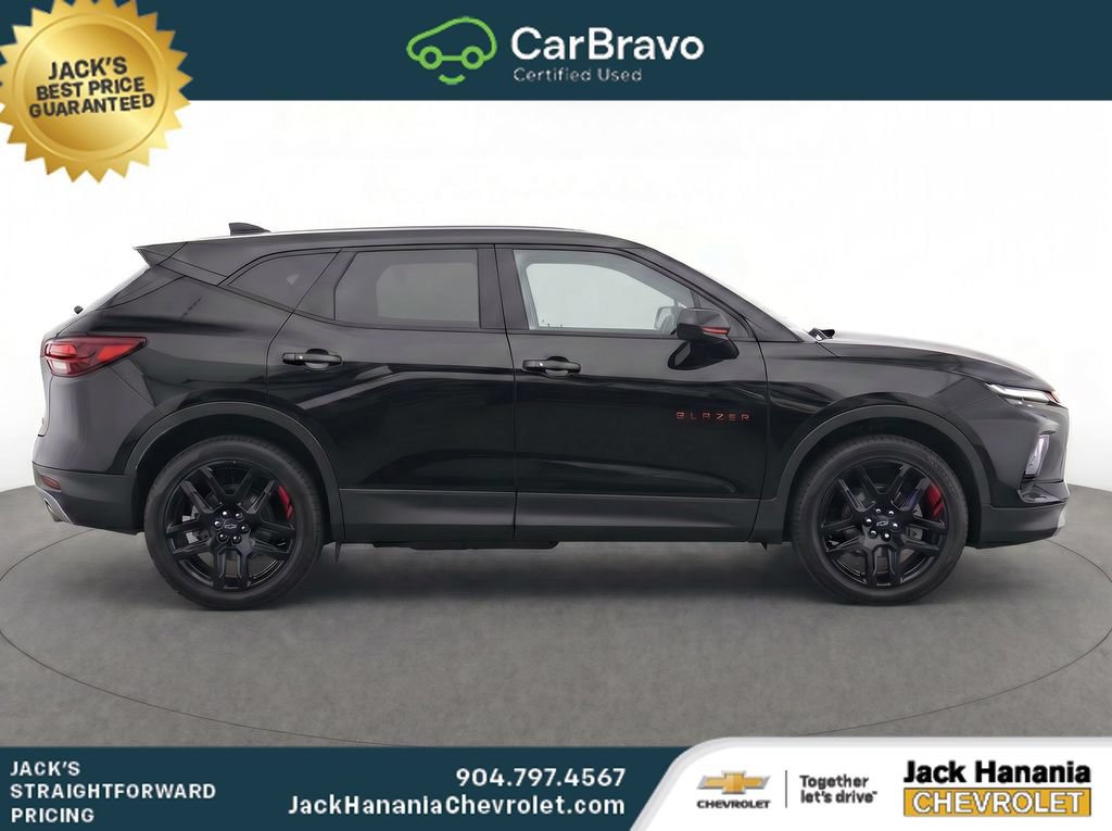 Used 2023 Chevrolet Blazer LT FWD image 4