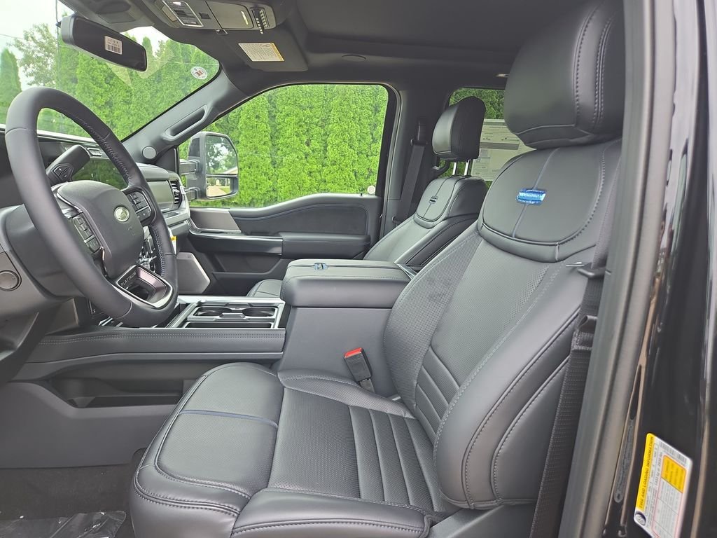 New 2026 Ford F250 Platinum w/ Tremor Off-Road Package AWD/4WD image 10