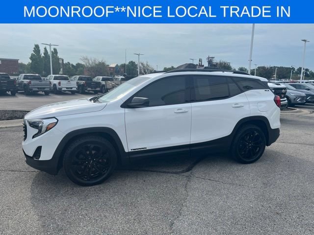 Used 2021 GMC Terrain SLE w/ Driver Convenience Package FWD image 10