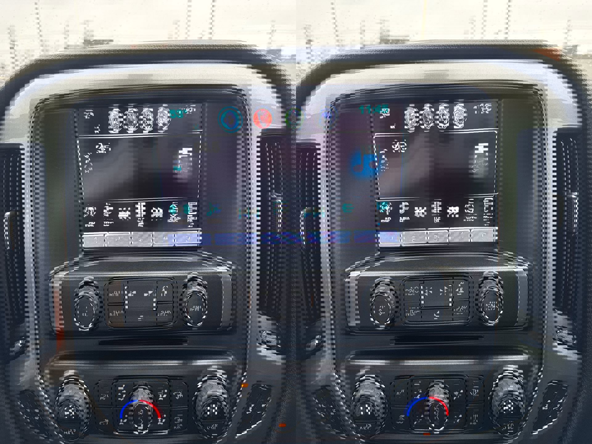 Used 2018 Chevrolet Silverado 1500 LT w/ All Star Edition image 16