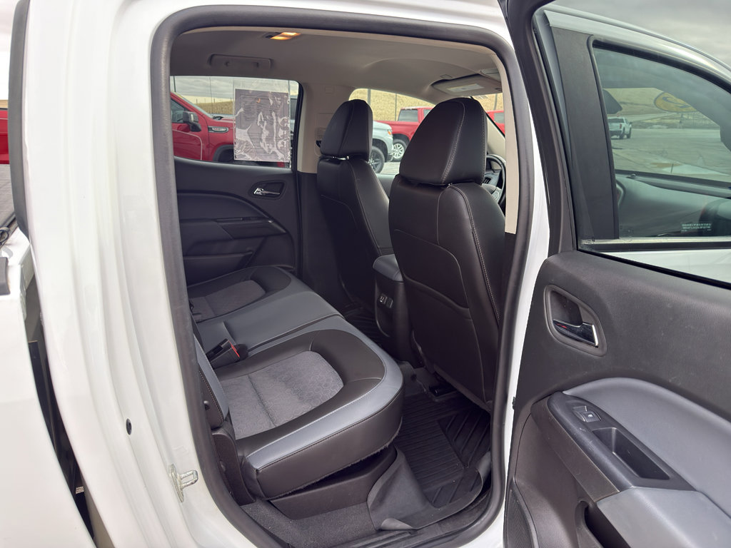 Used 2022 Chevrolet Colorado Z71 w/ Safety Package AWD/4WD image 11