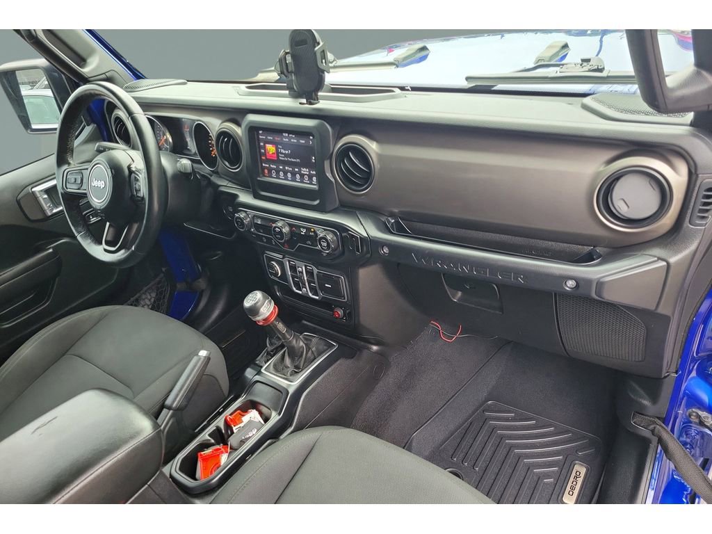 Used 2018 Jeep Wrangler Unlimited Sport S AWD/4WD image 25