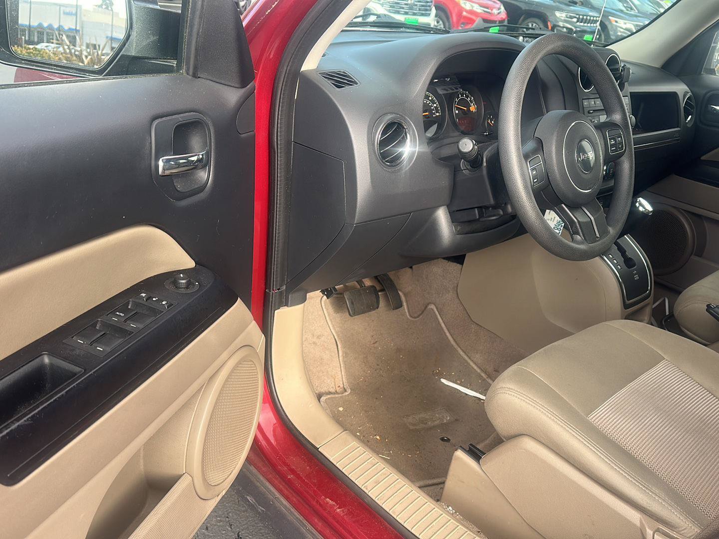 Used 2015 Jeep Patriot Sport w/ Power Value Group AWD/4WD image 9