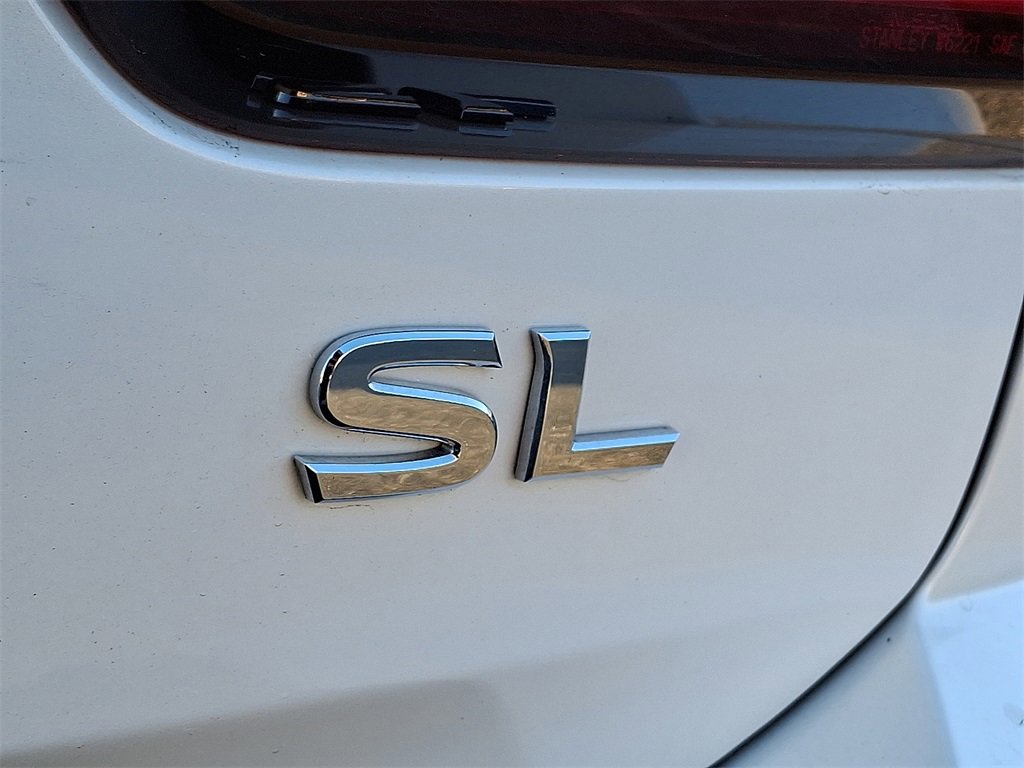 Used 2024 Nissan Armada SL w/ Captain's Chairs Package image 34